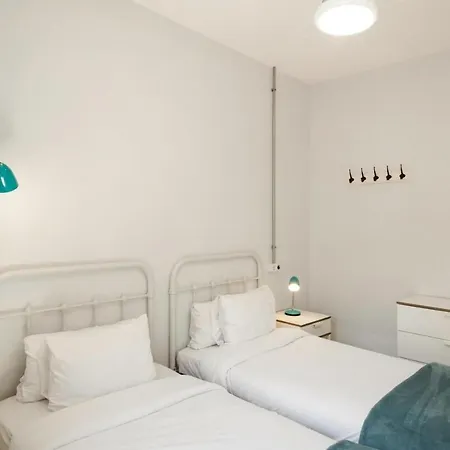 Appartamento Vintage Blue House With Balcony L'Hospitalet de Llobregat