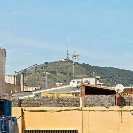 Vintage Blue House With Balcony * L'Hospitalet de Llobregat